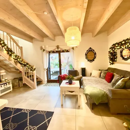 Dom wakacyjny Nad Morzem Pogorzelica (Gmina Rewal)